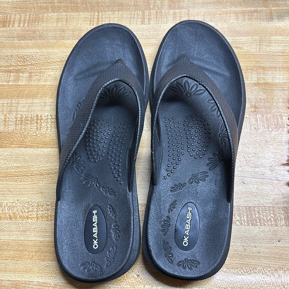 Okabashi sandals